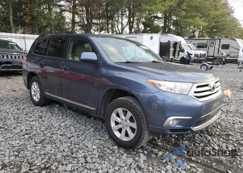 2011 Toyota Highlander Base из США, поврежденный, VIN 5TDBK3EH1BS041269